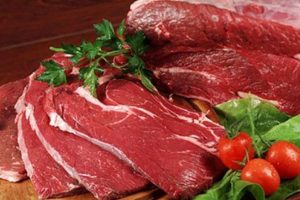 مخاطر تناول اللحوم الحمراء على الصحة ضئيلة