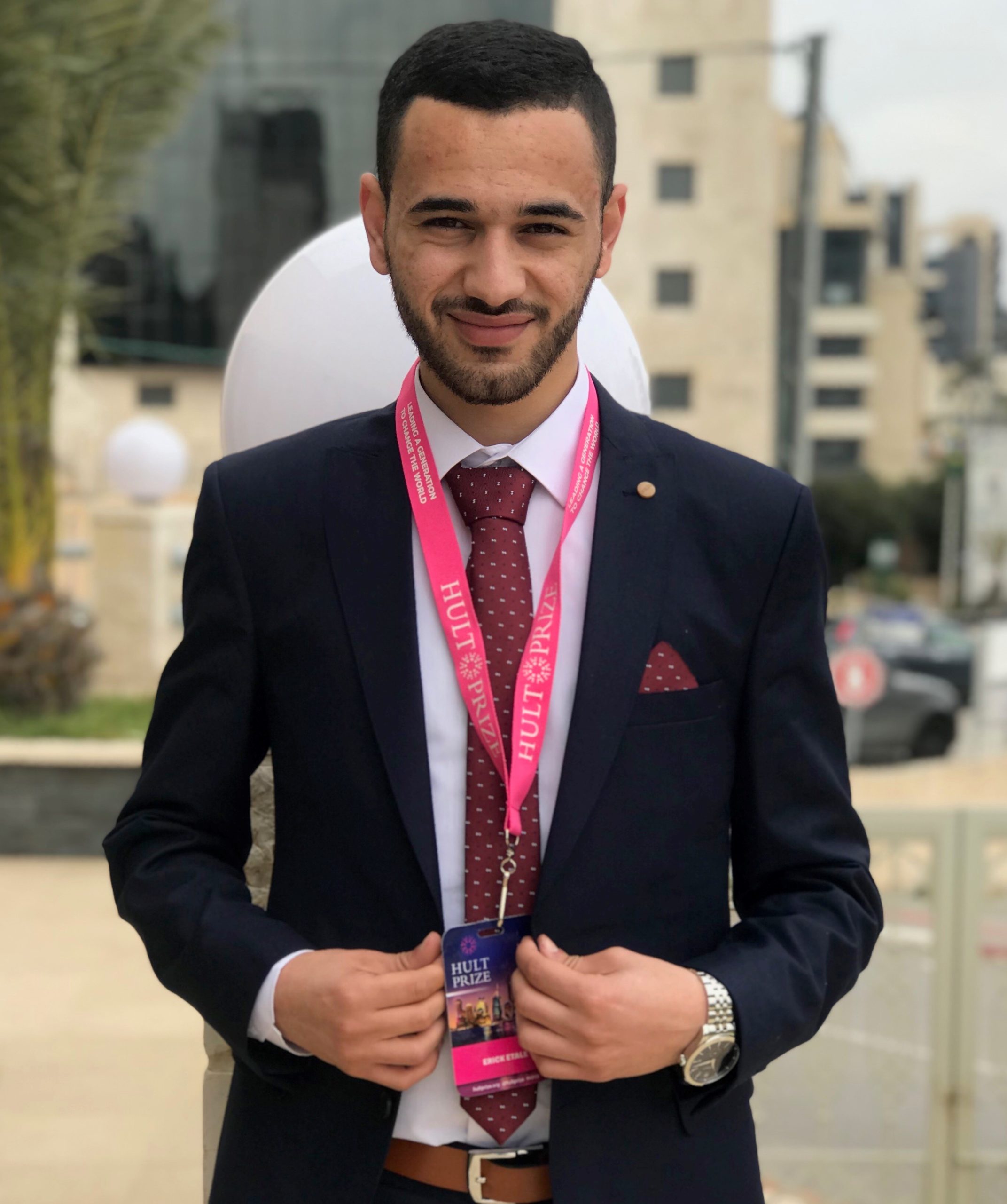 You are currently viewing اختيار طالب من الجامعة العربية الامريكية كأفضل مدير حدث على مستوى العالم ضمن مسابقة HULT Prize