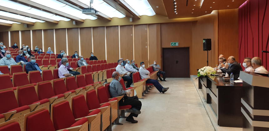 You are currently viewing الجامعة الأمريكية: أسسنا نظام حياة جامعي آمن للطلبة والموظفين في ظل انتشار كورونا