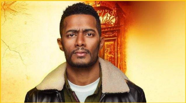 You are currently viewing محمد رمضان يحصل على جائزة لم يحصل عليها فنان مصري من قبل