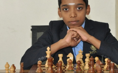 “قنبلة في عالم الشطرنج.. مراهق يهزم بطل العالم 5 مرات