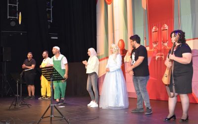 مسرح الأطفال في تلفزيون فلسطين يعرض مسرحية “القنديل الصغير” بمهرجان البحرين