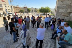 جولة ميدانية لأدلاء سياحيين فلسطينين في البلدة القديمة