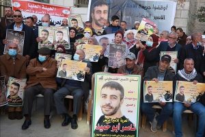 “المتابعة العربية” تدعو لأوسع حراك داعم للأسير القائد ناصر أبو حميد