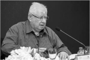 رحيل المفكر والأكاديمي إيليا زريق