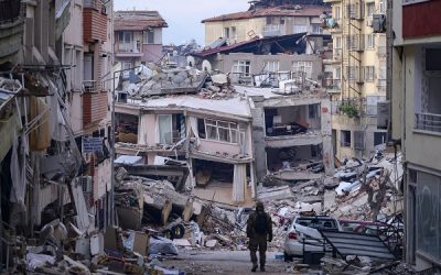 ارتفاع حصيلة الضحايا الفلسطينيين جراء الزلزال في تركيا وسوريا إلى 91