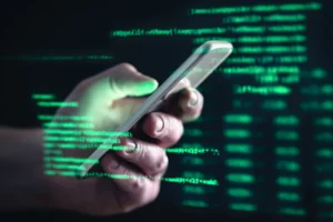 تقرير يكشف مواقع التواصل الاجتماعي التي تتجسس عليك أكثر من غيرها