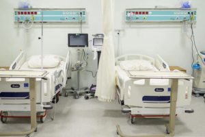 وزارة الصحة: لا رسوم مالية على إصدار التحويلات في الضفة الغربية وقطاع غزة