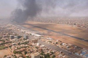 المعارك تتواصل في السودان رغم الوضع الإنساني “الكارثي