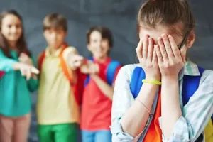 الصحة العالمية: مئات ملايين الأطفال والمراهقين يواجهون العنف يوميا