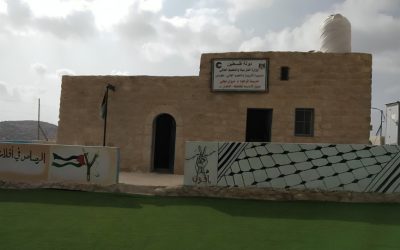 ابزيق.. مدرسة فوق برميل بارود