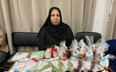 نسرين بيرقدار.. من المخيم إلى ميادين التمكين: تكتب حكاية الأمل بإصرار