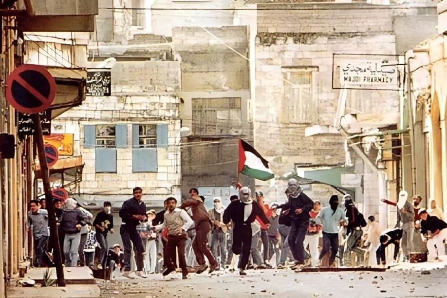 You are currently viewing جنين تستعيد حكايتها الأولى مع رافعي العلم