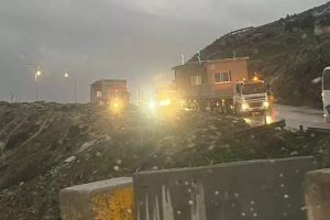 مستوطنات لقطع طرق التواصل الفلسطينية