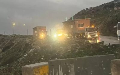 مستوطنات لقطع طرق التواصل الفلسطينية