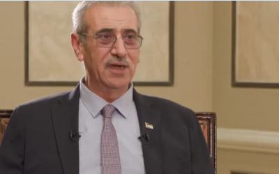 علي شعث يشكر الرئيس محمود عباس على احتضانه اللجنة الوطنية الفلسطينية لإدارة قطاع غزة