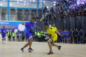 على أنقاض الدمار.. انطلاق أول بطولة لقدامى كرة القدم في غزة منذ عامين