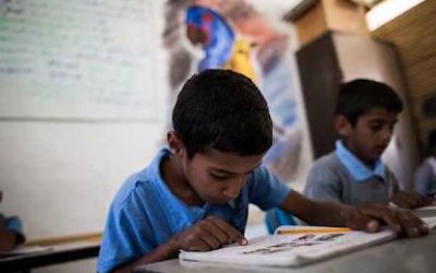 جدل واسع حول تعديلات المناهج الفلسطينية والوزارة توضح حقيقة الضغوط الخارجية