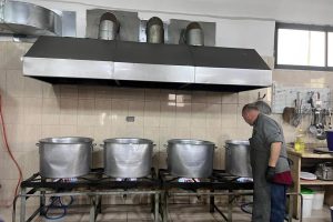 تكية “مبرة الخير” في نابلس.. اقتصاد الرحمة في زمن الضيق