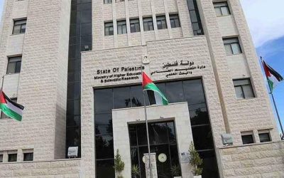 جدل واسع في فلسطين عقب اعتماد نظام ‘التعليم المفتوح’ للمرحلة الأساسية