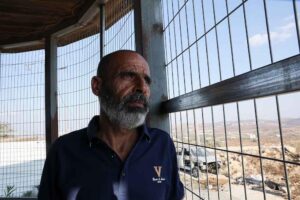 تحت وطأة الحصار والترهيب.. شهادات قاسية لعائلات فلسطينية تواجه تغول المستوطنين في بلدة قصرة