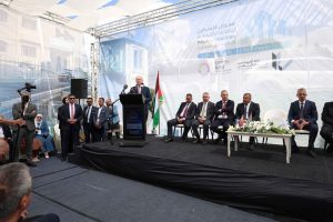 خلال كلمته بافتتاح معرض فلسطين للصناعات الإنشائية.. مصطفى: الصمود وحده لا يكفي.. نتحضر لمرحلة جديدة لإعادة بناء الاقتصاد الوطني